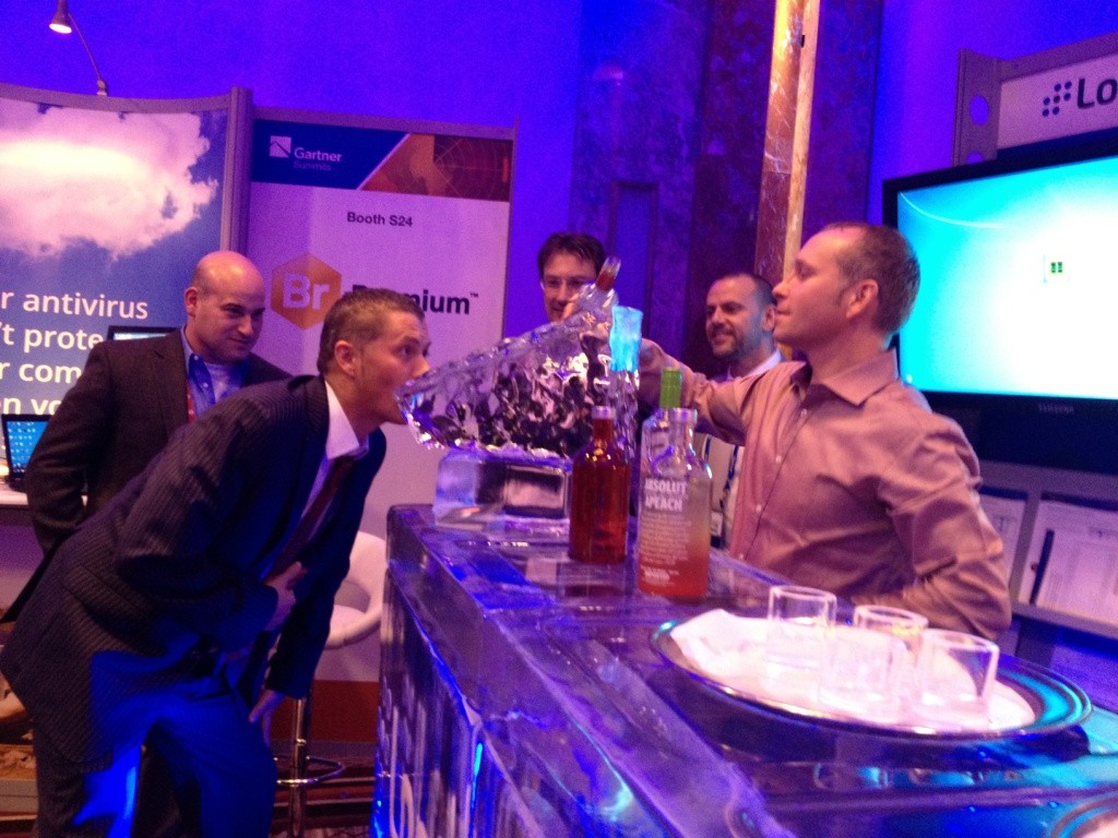 Log Rythm Logo Ice Bar For Gartner Event