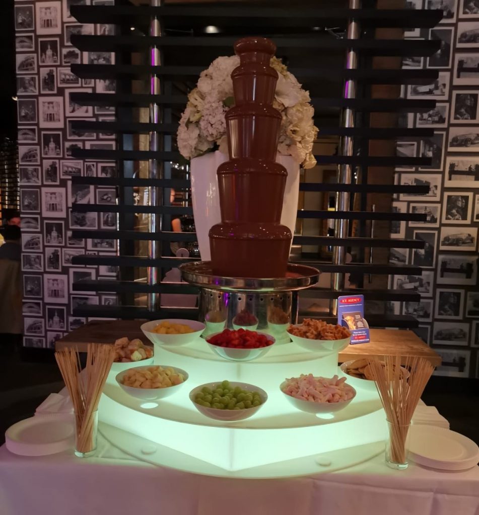 Ali Hamidi Team Korda & Monster Carp Chocolate Fountain