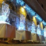 Live ice sculpture carving show at Oxford Christmas Market