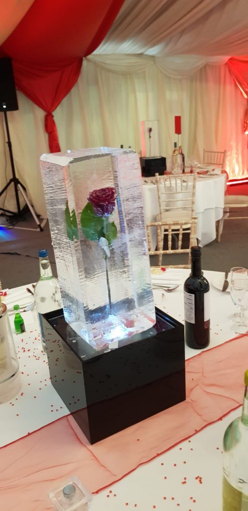 Red Rose Wedding Ice Sculpture Table Centre For Wedding Tables