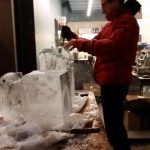 Live ice carving teambuilding in West London