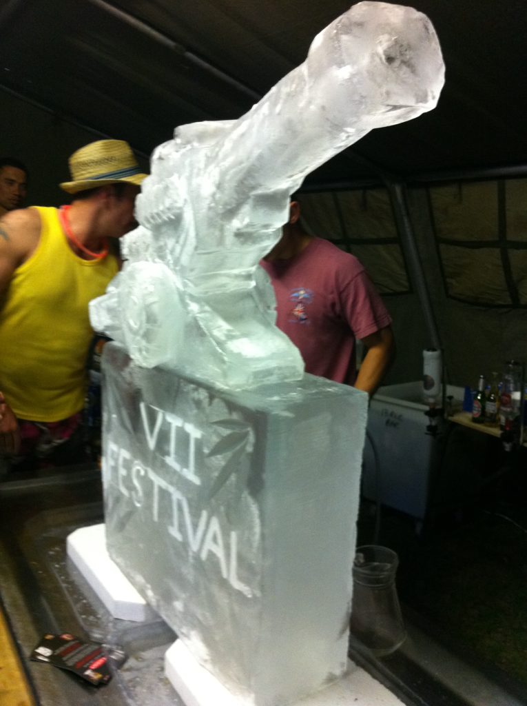 105mm Gun Ice Sculpture Vodka Luge for Royal Horse Artillery Colchester