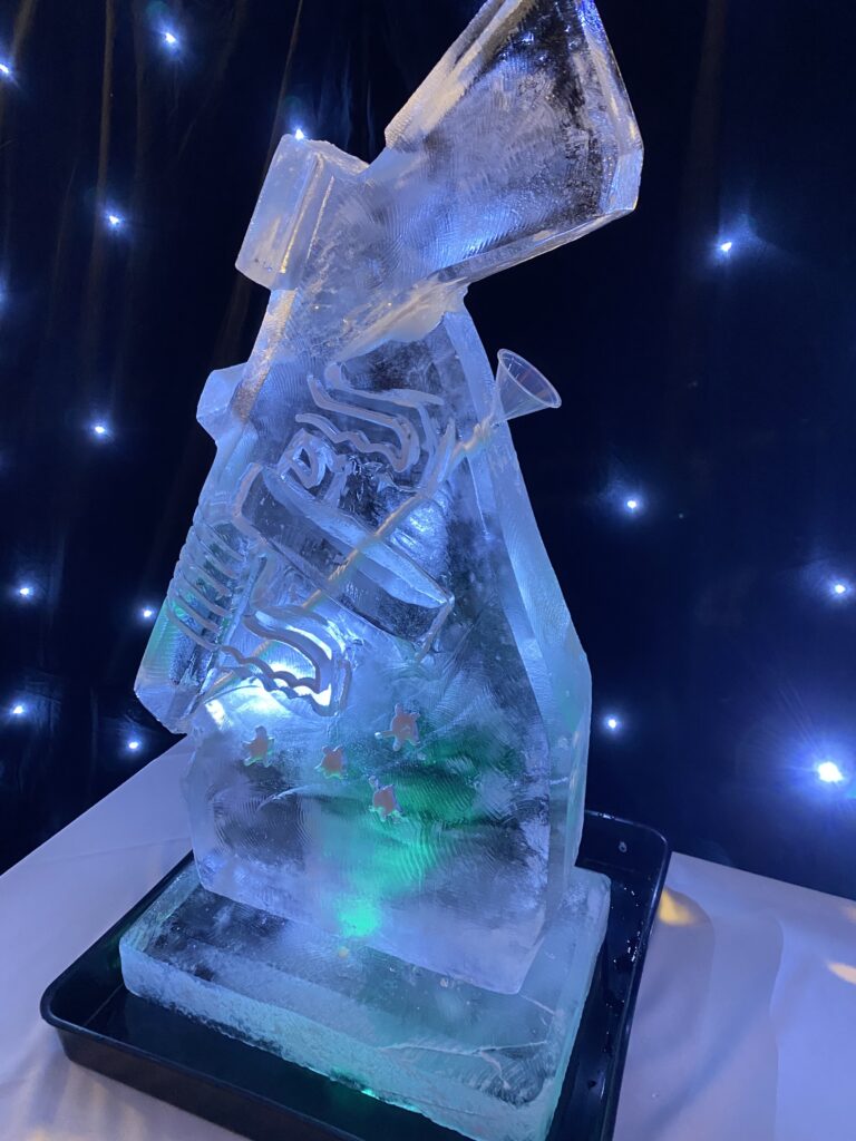Tommy Gun Ice Luge / Gun Ice Sculpture / Peaky Blinders Ice Luge