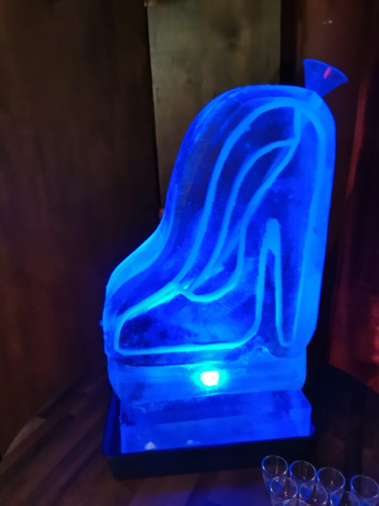 Stiletto Ice Luge / Party Ice Luge / Stiletto Vodka luge / Stiletto Ice Sculpture