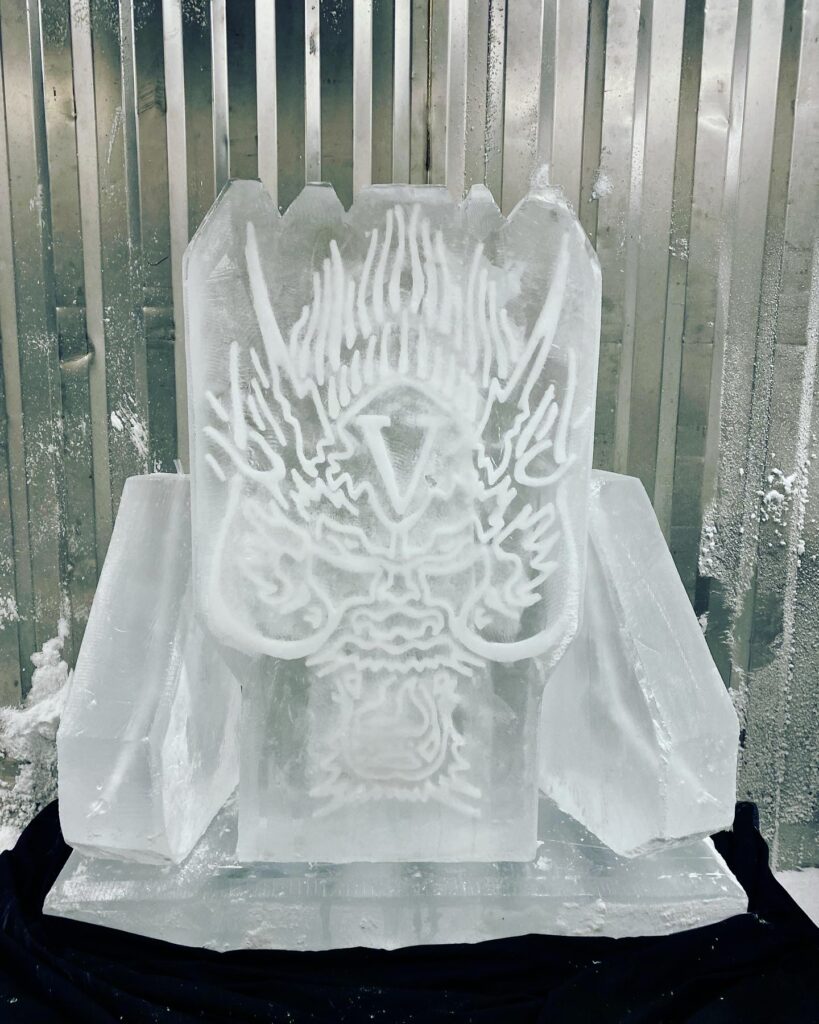 Dragon Head Ice luge / Dragon Head Ice Sculpture