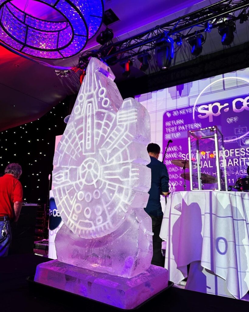 Millenium Falcon, Star Wars sculpture, Star Wars ice luge, Star Wars vodka luge