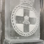 HMS Prince of Wales ice sculpture, Ships crest