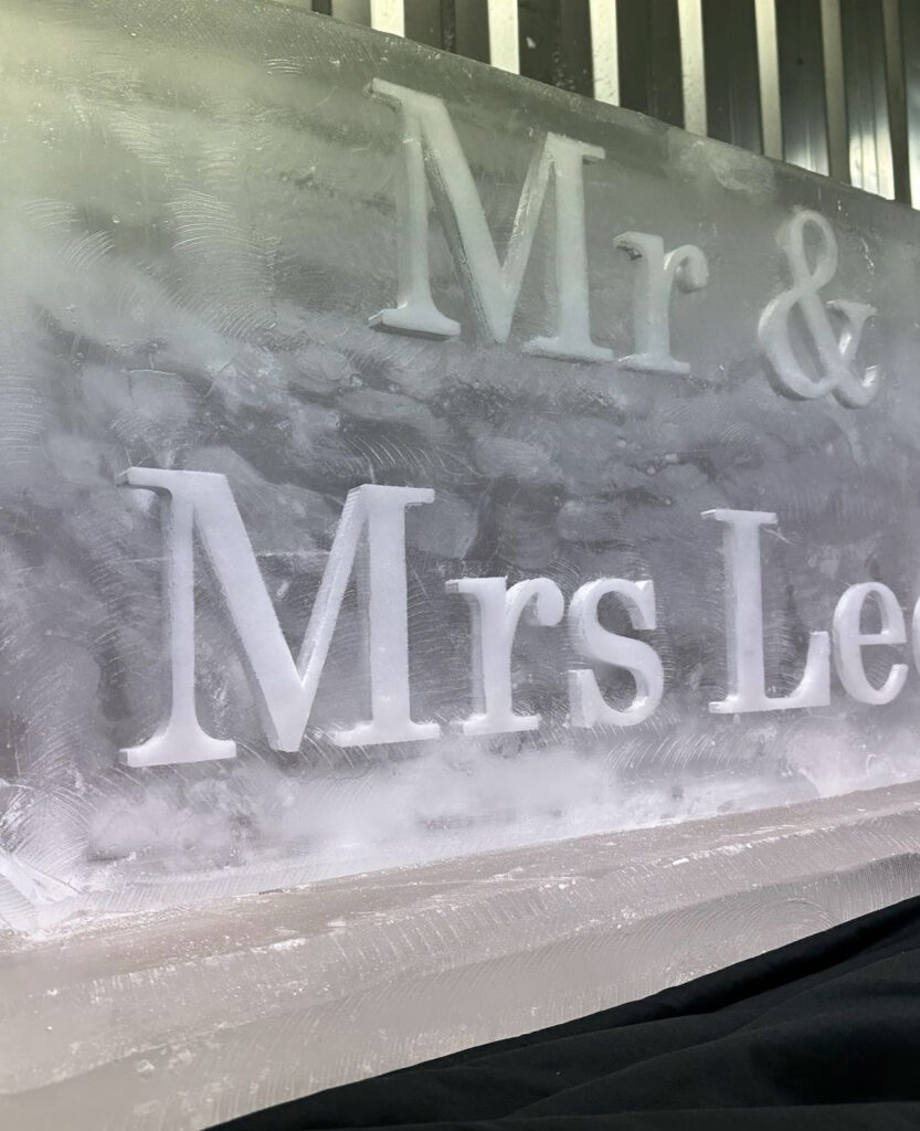 Mr & Mrs Ice Sculpture for wedding